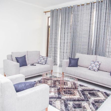 Longhorn Executive Apartments Lusaka Luaran gambar