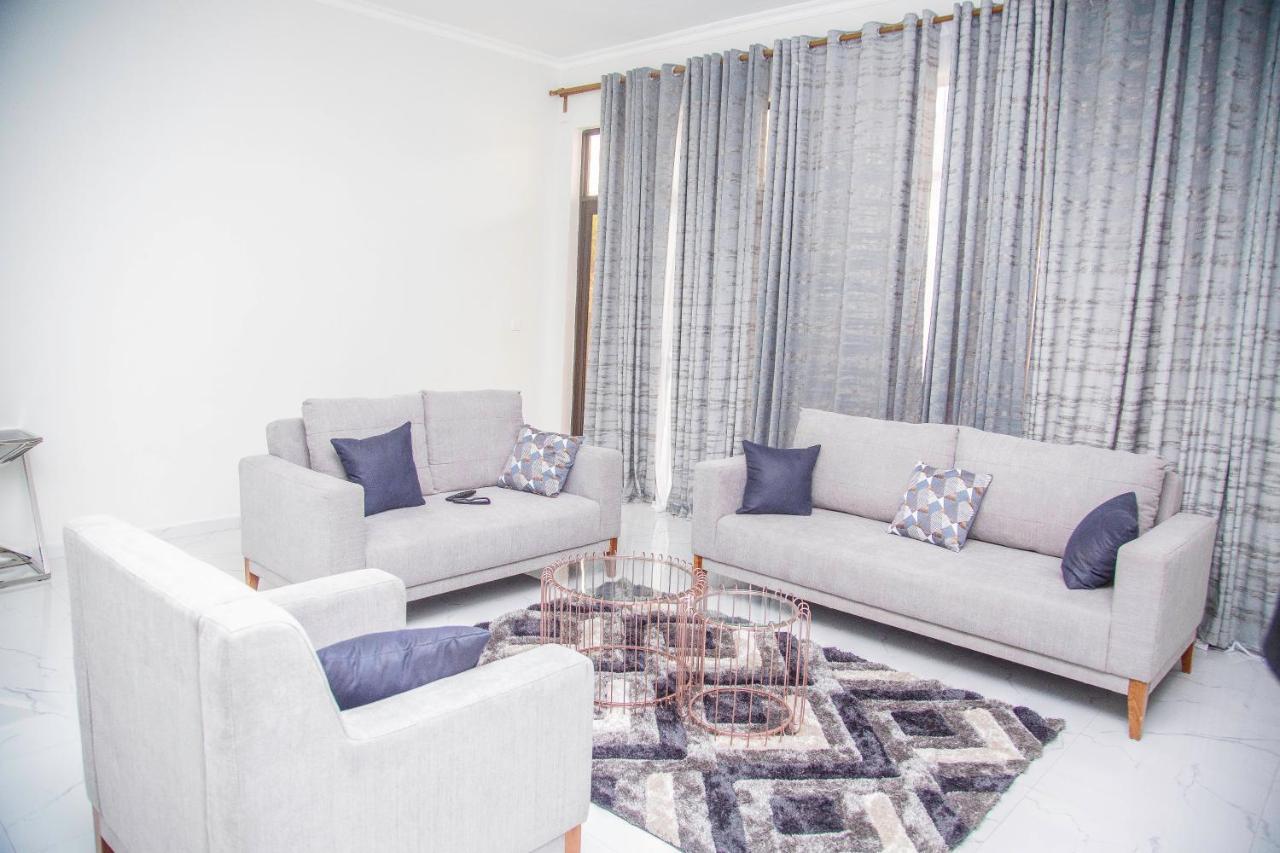 Longhorn Executive Apartments Lusaka Luaran gambar