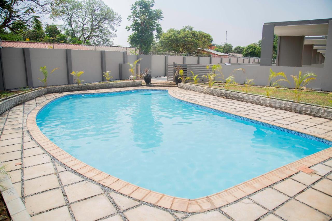 Longhorn Executive Apartments Lusaka Luaran gambar
